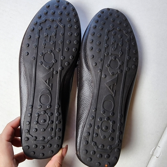🌸Coach |‎ Fredrica Leather Mocassins, size 7.5 - Picture 3 of 10